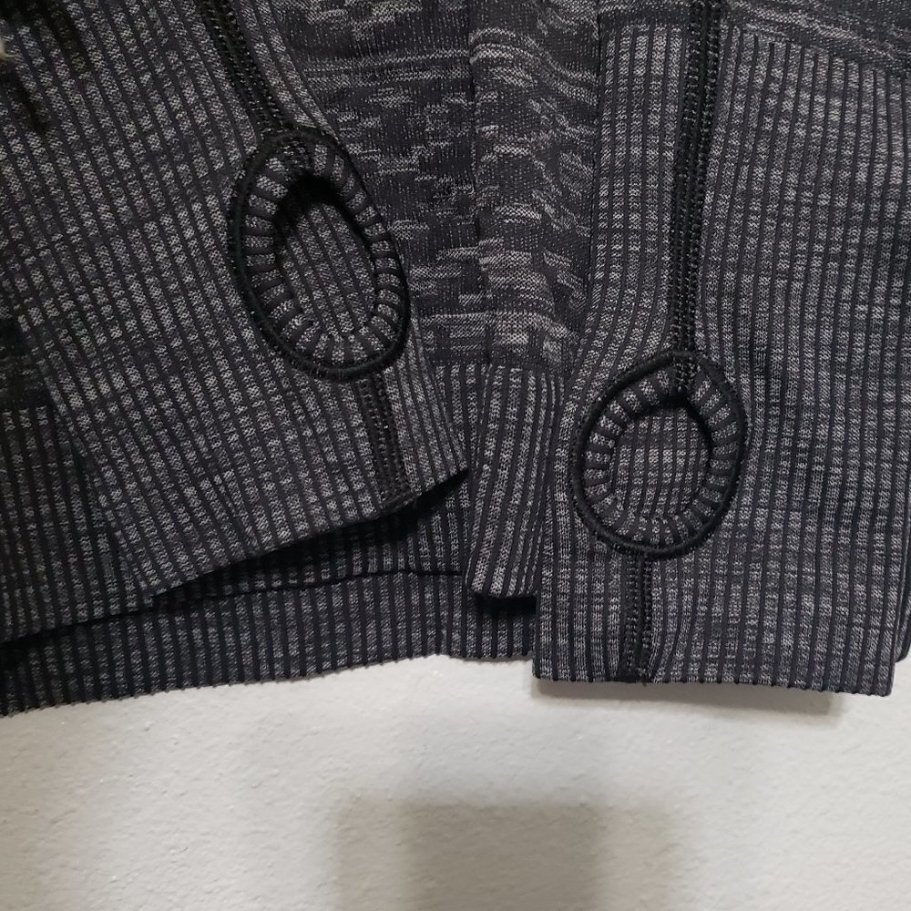 Lululemon Rest Less Pullover - Picture 8 of 11